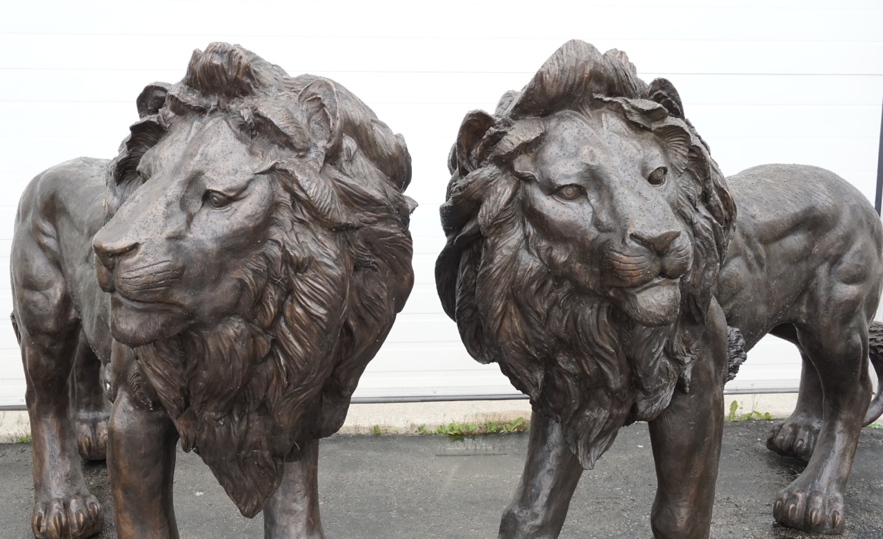 Large Sitting Lion Statue Animal Sculpture 54 Cm 21.2 -  Canada